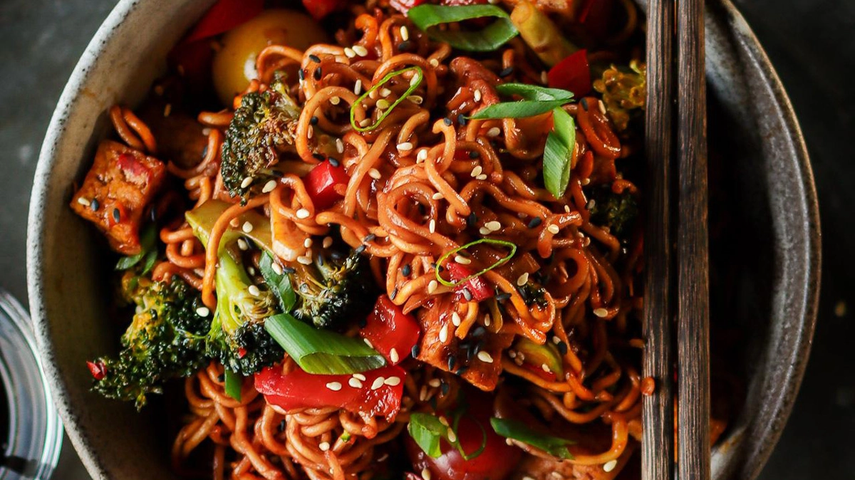 Spicy Garlic Wok Noodles