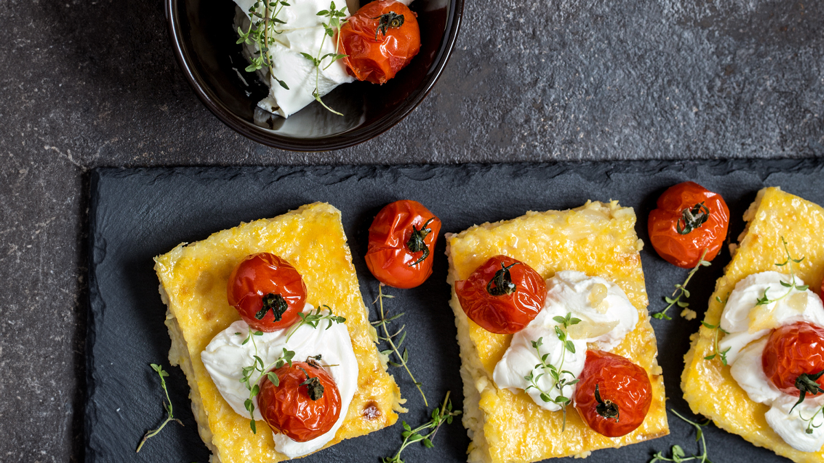 Polenta bites with burrata and tomatoes