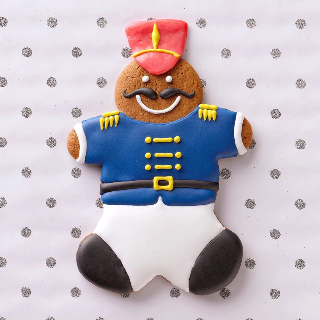 Gingerbread Decorating Slider-1