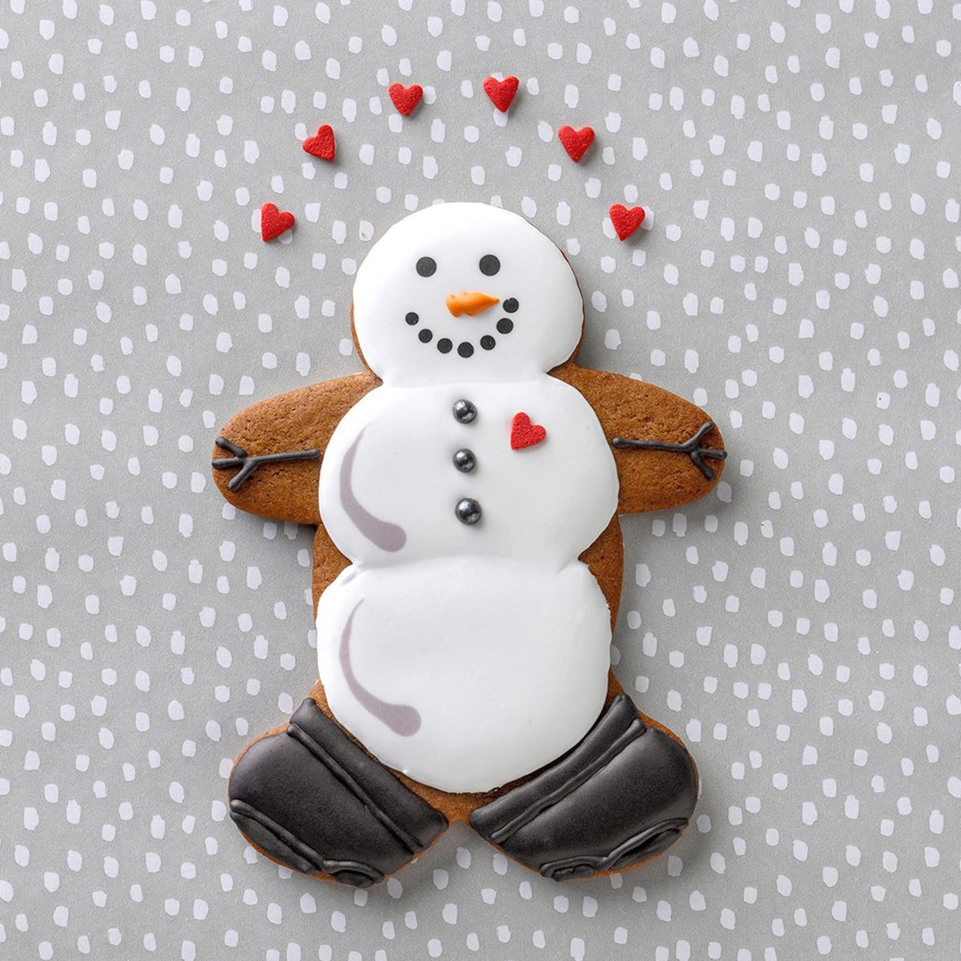 Gingerbread Decorating Slider-11